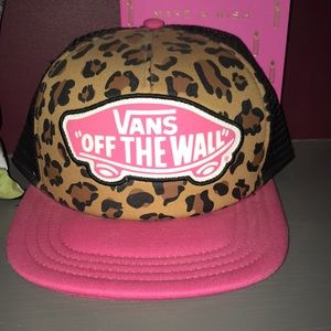 Vans pink and cheetah hat